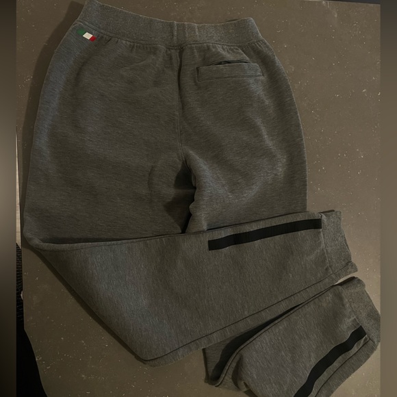 Puma joggers - Picture 4 of 4